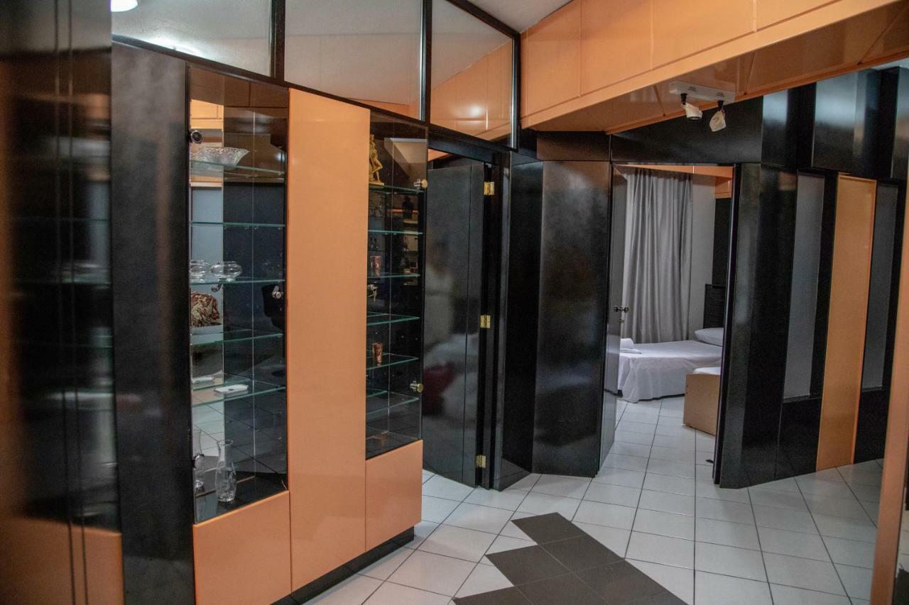 קאבאלה Christine'S Downtown Suites מראה חיצוני תמונה