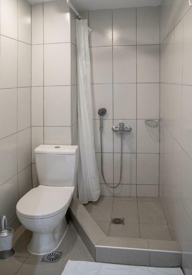 קאבאלה Christine'S Downtown Suites מראה חיצוני תמונה