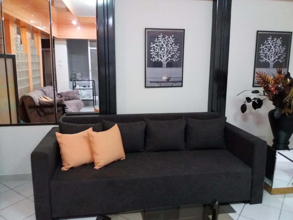 קאבאלה Christine'S Downtown Suites מראה חיצוני תמונה